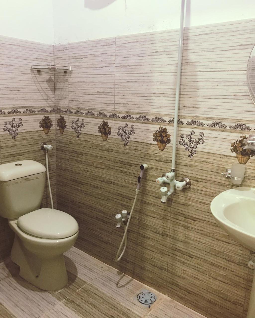 Hotel Second Home การาจี ภายนอก รูปภาพ
